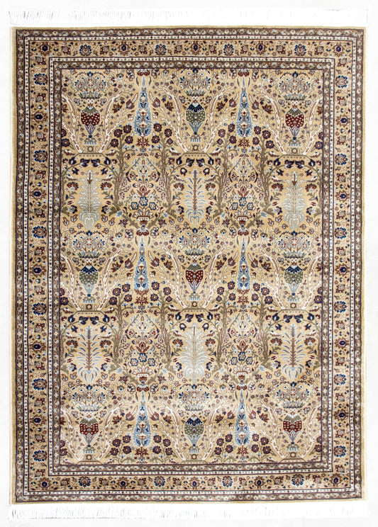 hand knotted carpet